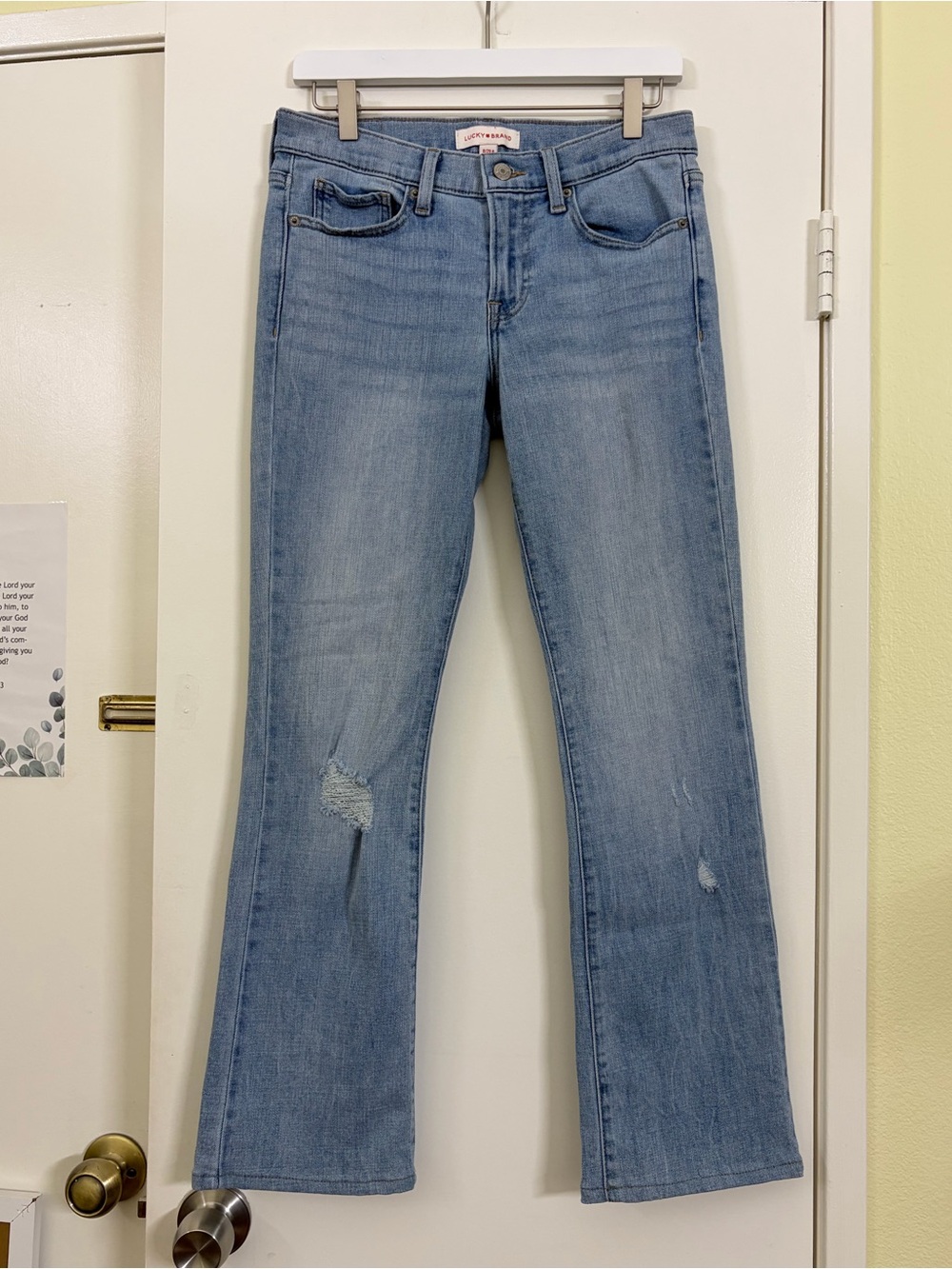 Lucky Brand Sweet Mid Rise Bootcut Jeans Light Wash Distressed 8/29 Hemmed